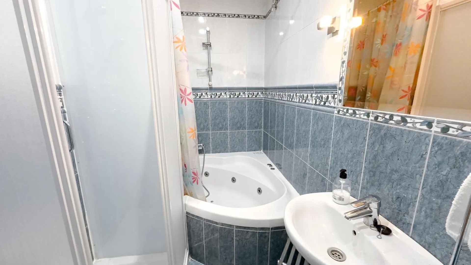 Rooms And Suites Don Pepin La Merced Malaga Spain