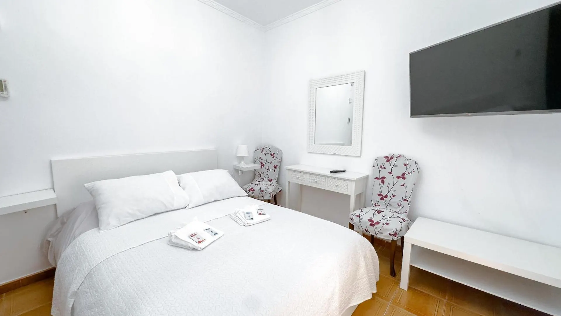 Rooms And Suites Don Pepin La Merced Malaga