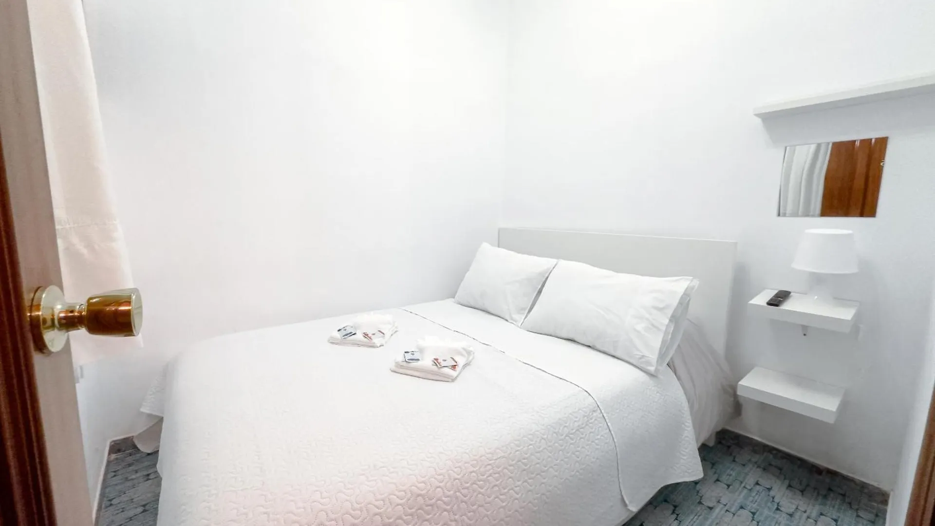 Guest house Rooms And Suites Don Pepin La Merced Malaga Spain