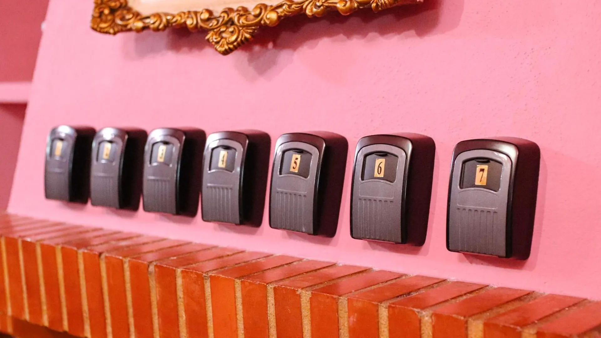 Rooms And Suites Don Pepin La Merced Malaga Guest house